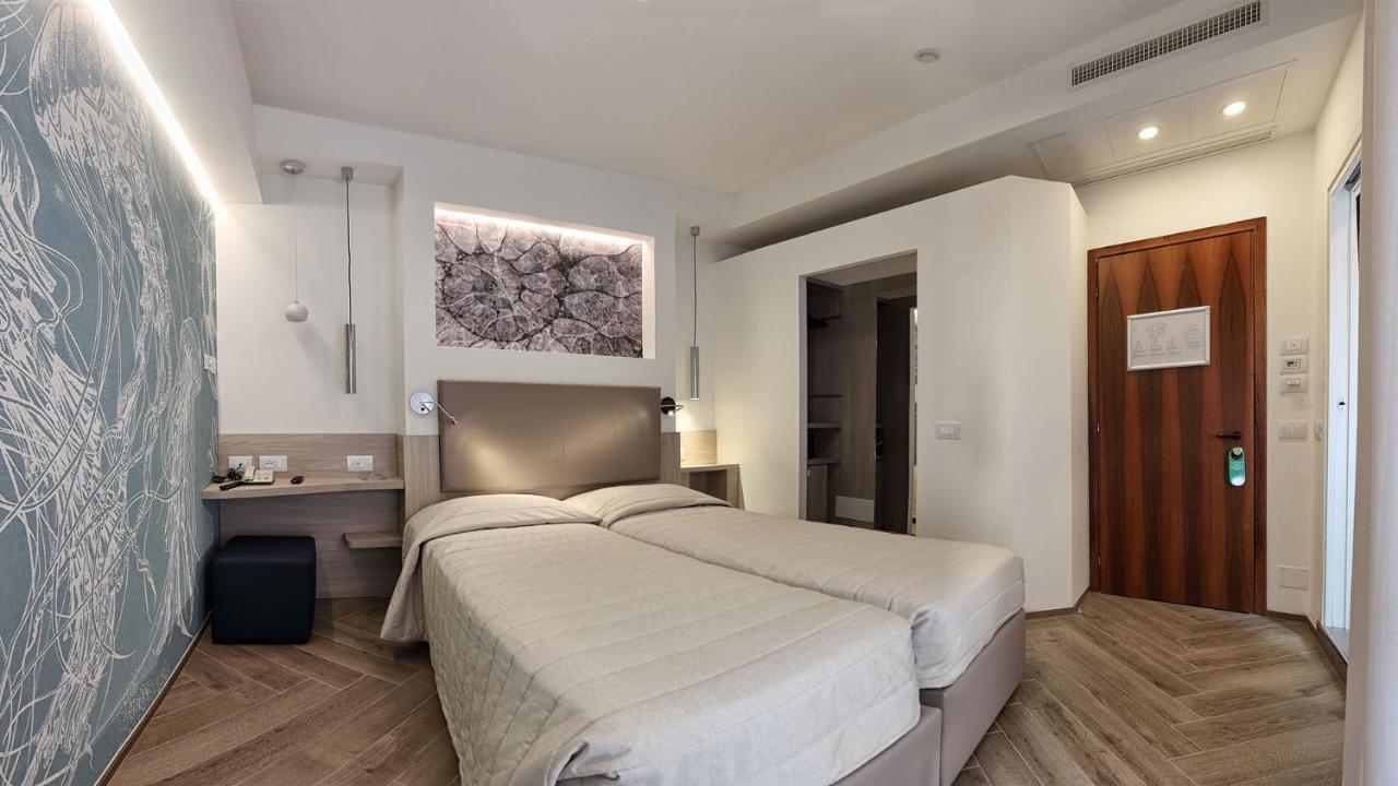 Hotel La Serena Bibione Extérieur photo